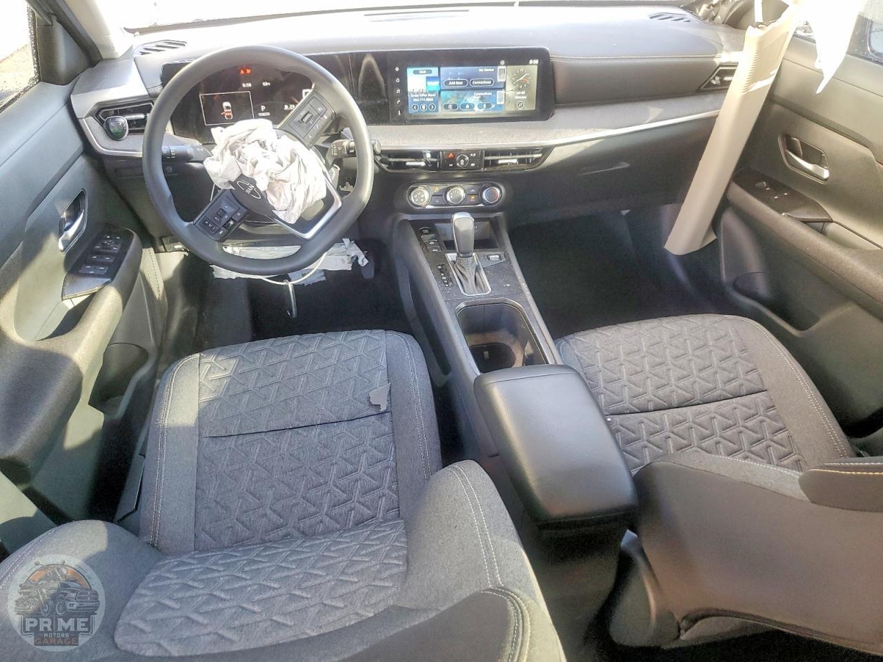 2025 NISSAN KICKS — фото 8