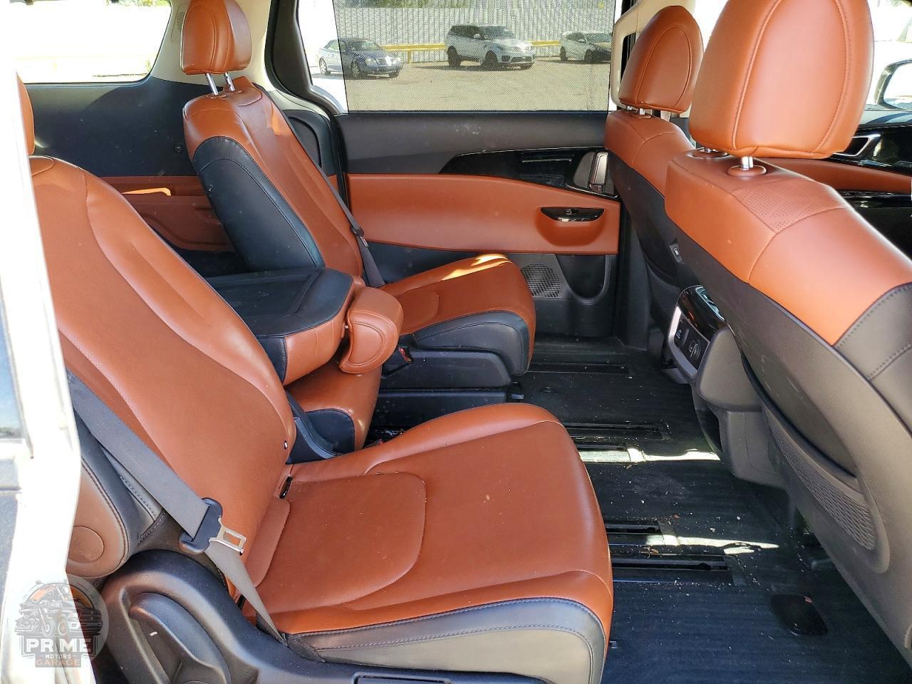 2023 KIA CARNIVAL — фото 10