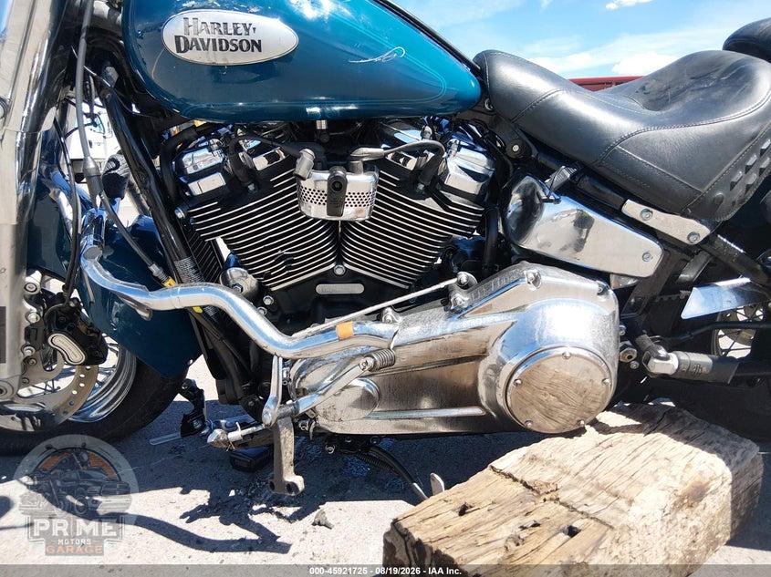 2021 HARLEY-DAVIDSON FLHC (HERITAGE CLASSIC) — фото 9