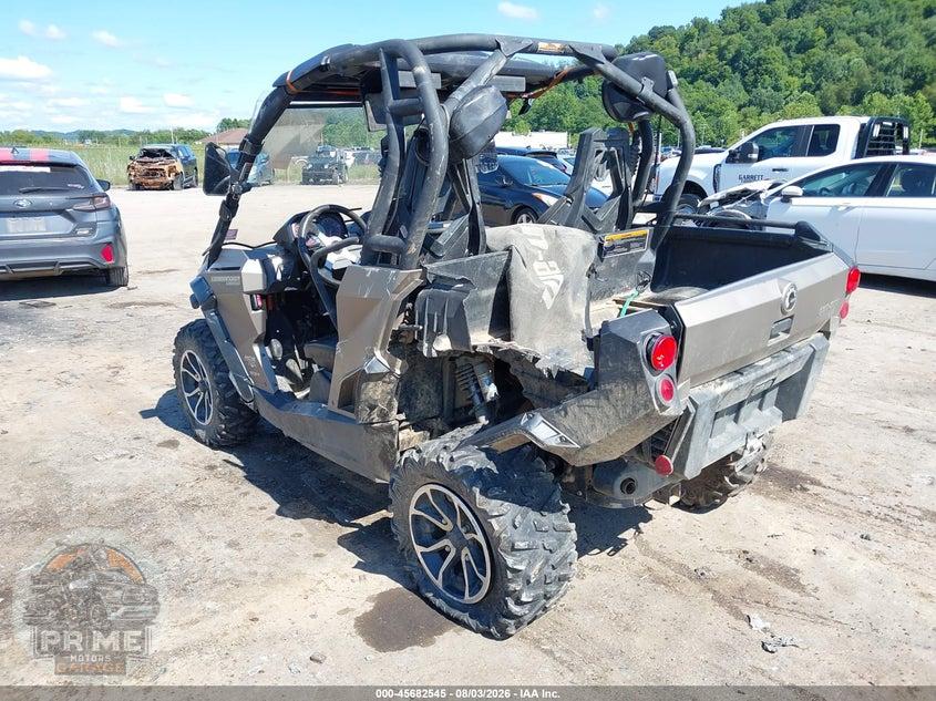 2015 CAN-AM COMMANDER 1000 LIMITED — фото 3