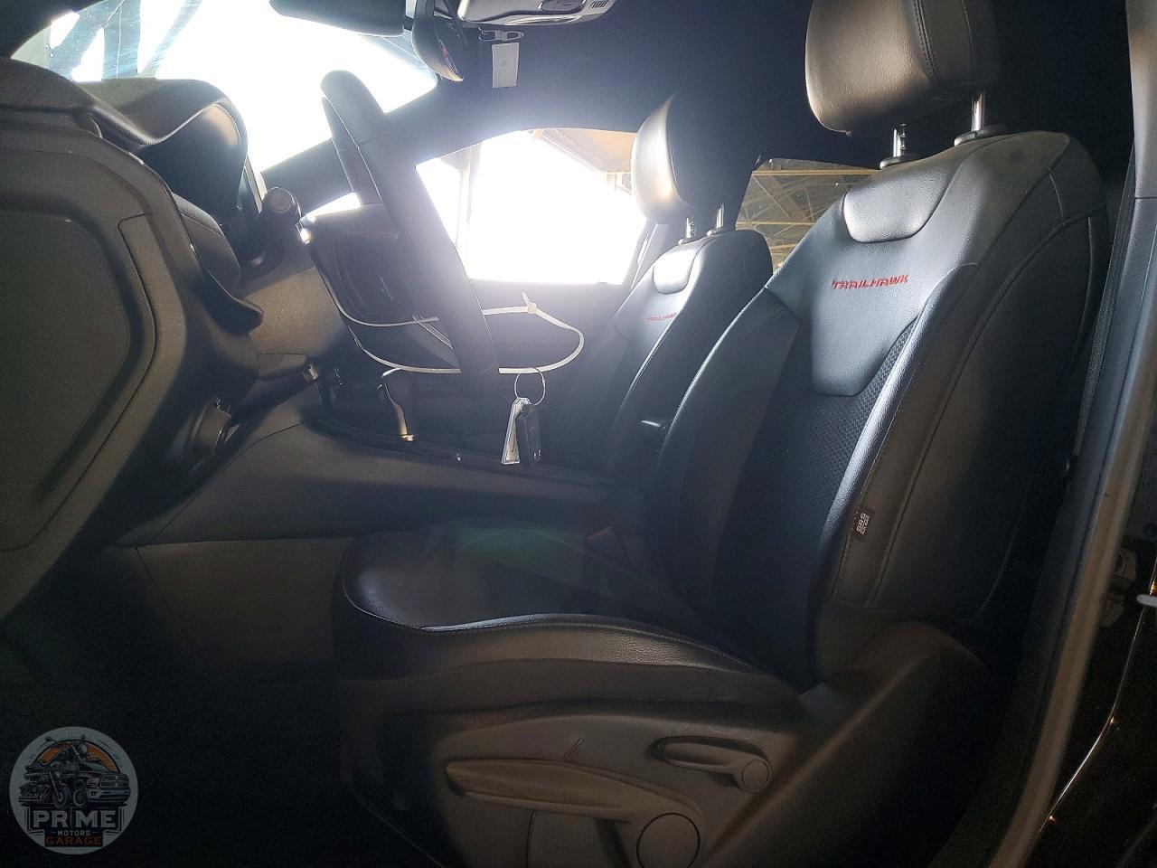 2025 JEEP COMPASS — фото 14