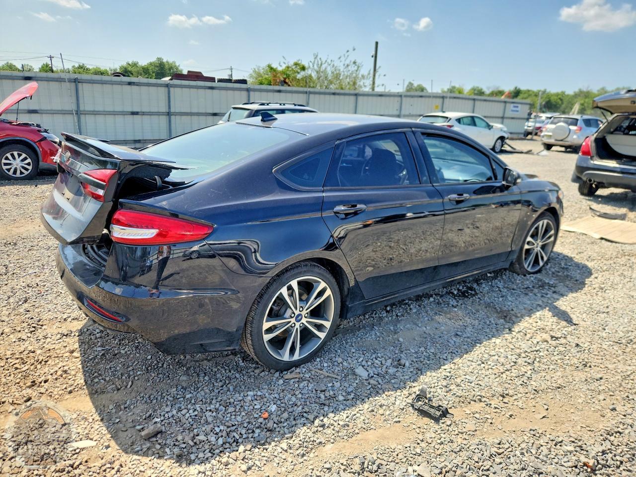 2020 FORD FUSION — фото 3