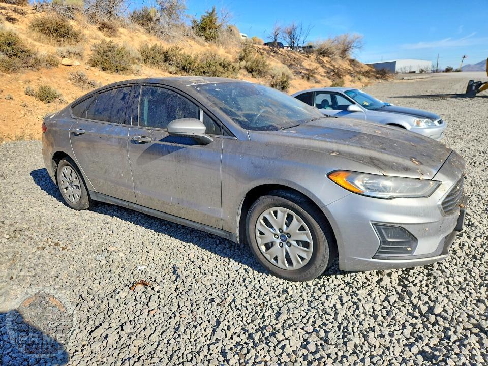 2020 FORD FUSION — фото 4