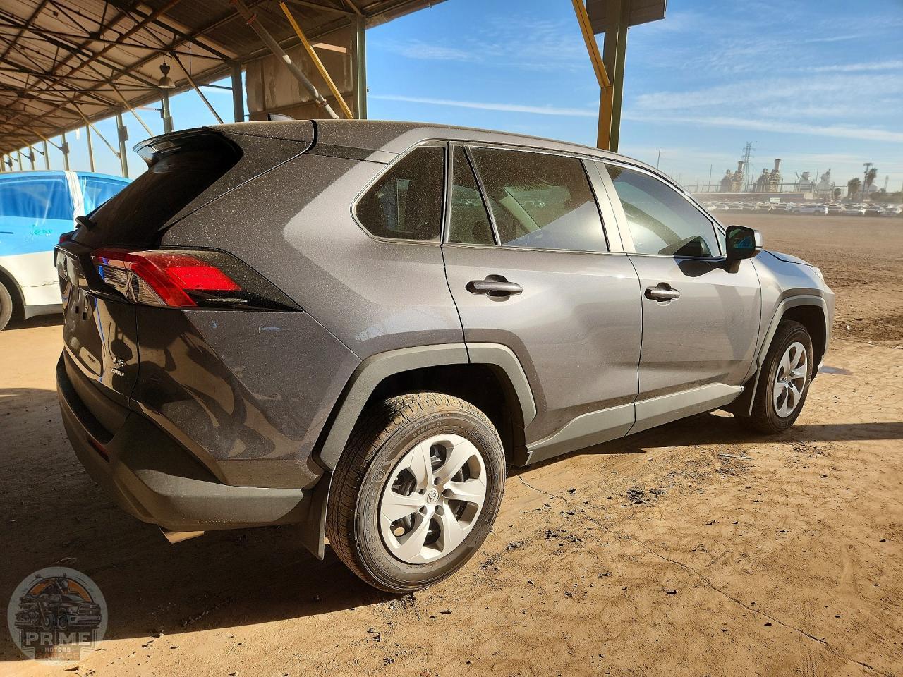 2025 TOYOTA RAV4 — фото 3