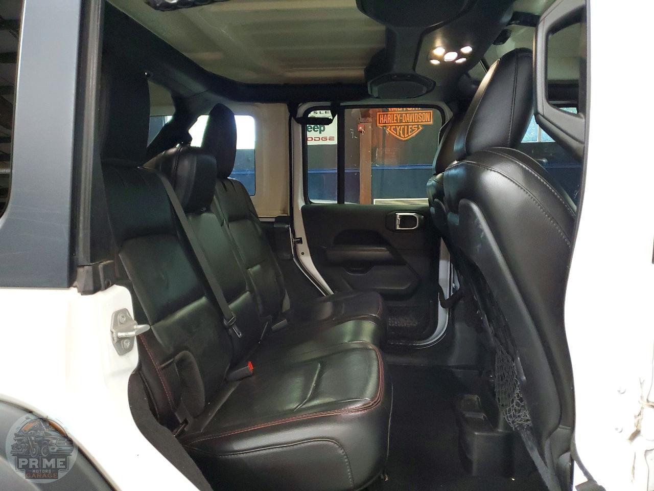 2020 JEEP WRANGLER — фото 11