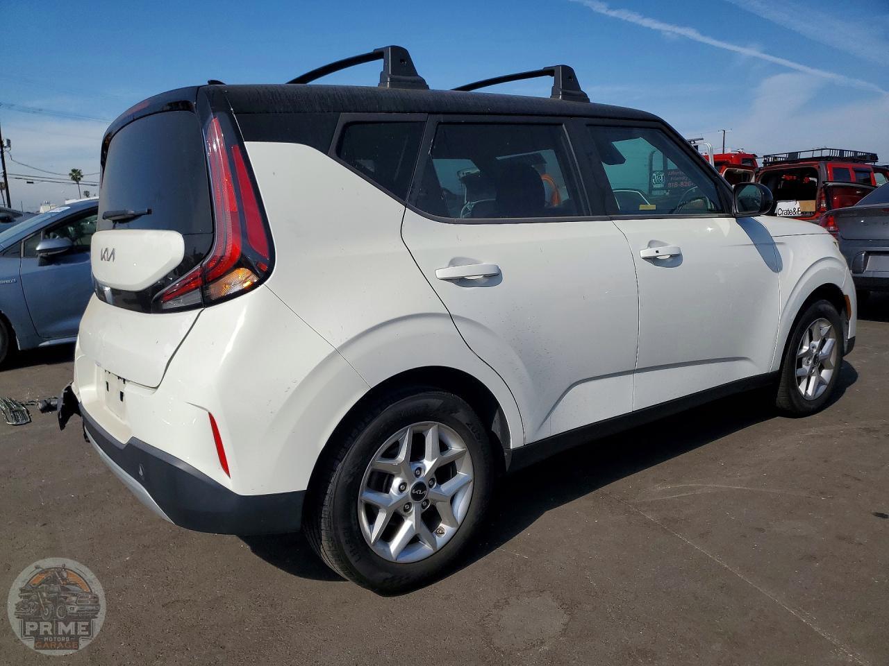 2023 KIA SOUL — фото 3