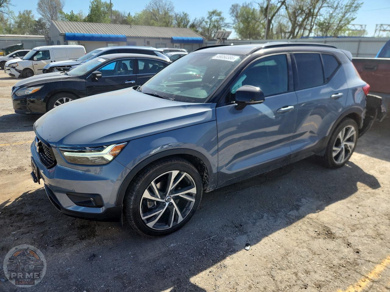 2020 VOLVO XC40 — фото 1