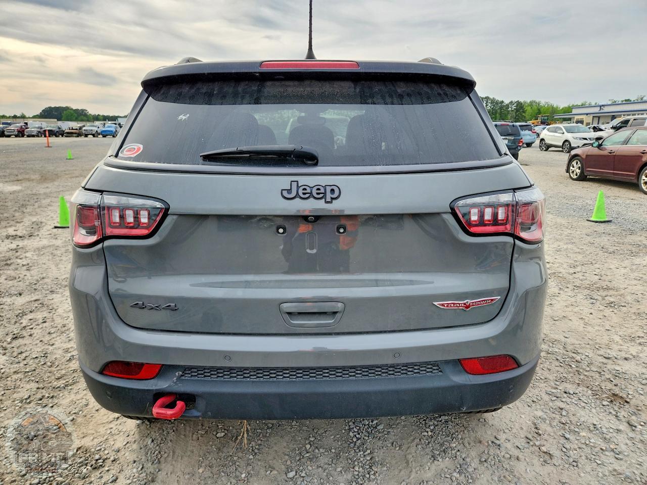 2020 JEEP COMPASS — фото 6