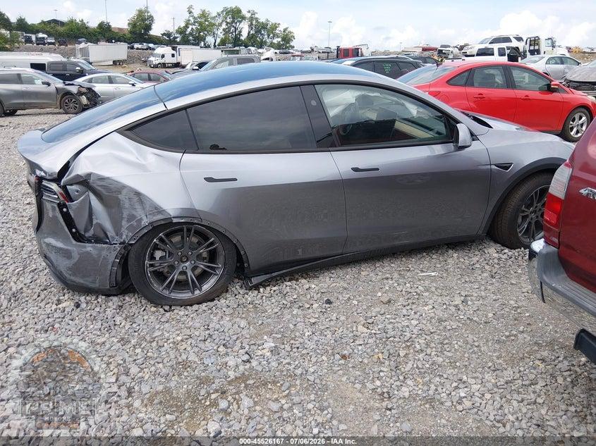2025 TESLA MODEL Y LONG RANGE DUAL MOTOR REAR-WHEEL DRIVE — фото 13