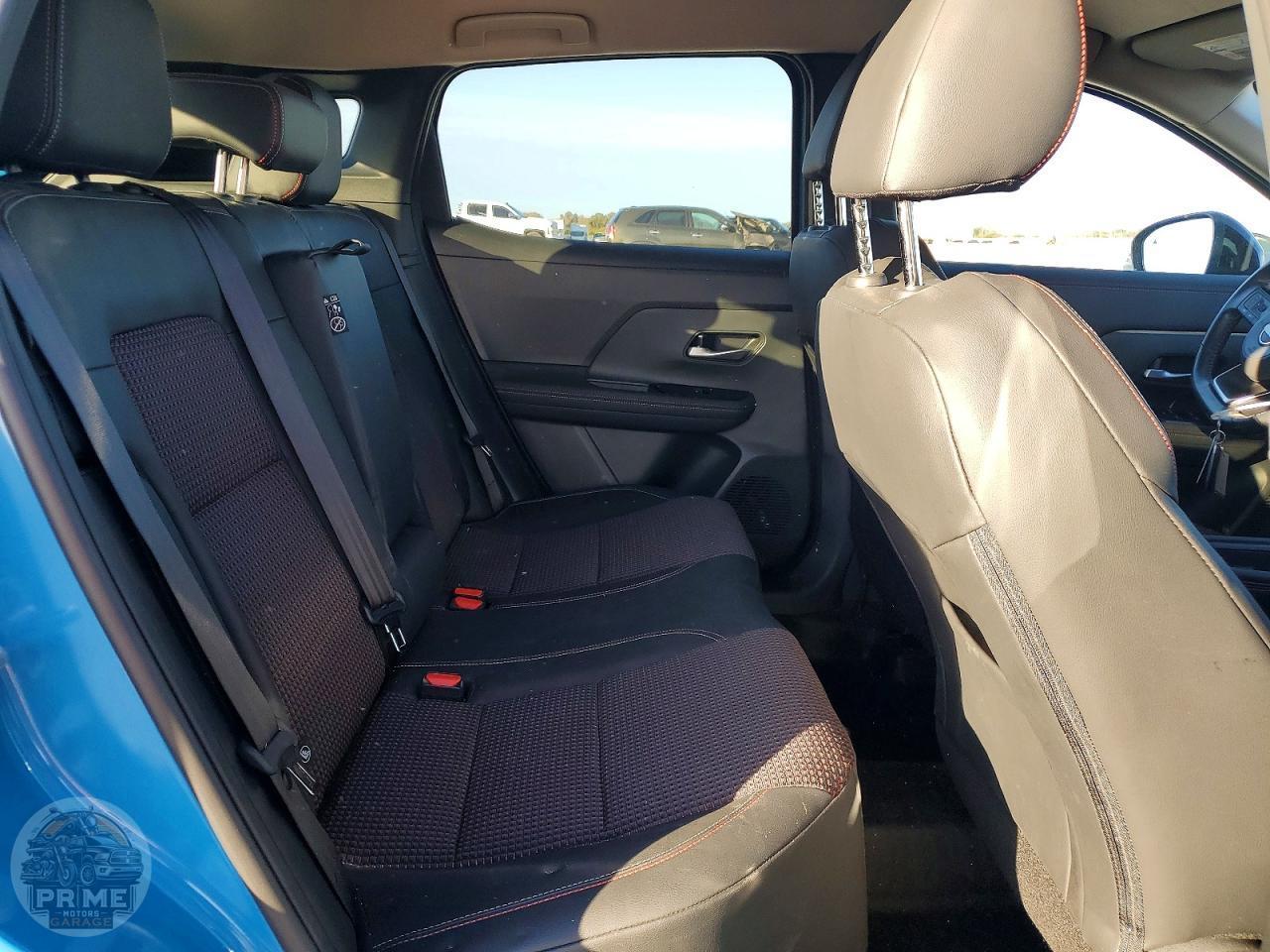 2025 NISSAN KICKS — фото 10