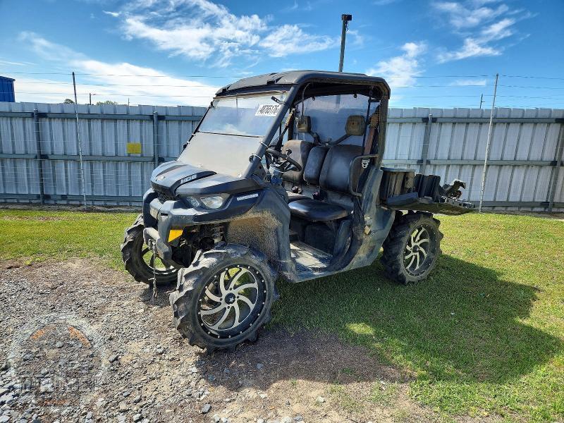2019 CAN-AM DEFENDER — фото 2