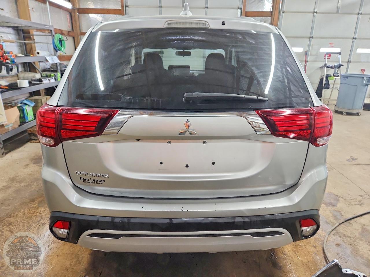 2020 MITSUBISHI OUTLANDER — фото 6