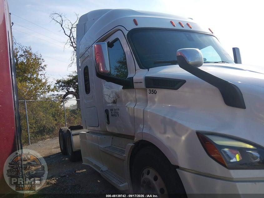 2019 FREIGHTLINER NEW CASCADIA 116 — фото 13