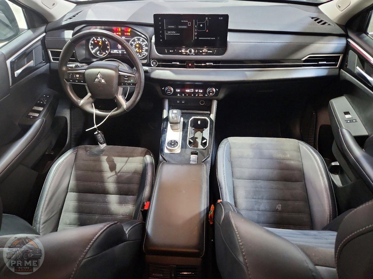 2025 MITSUBISHI OUTLANDER — фото 16