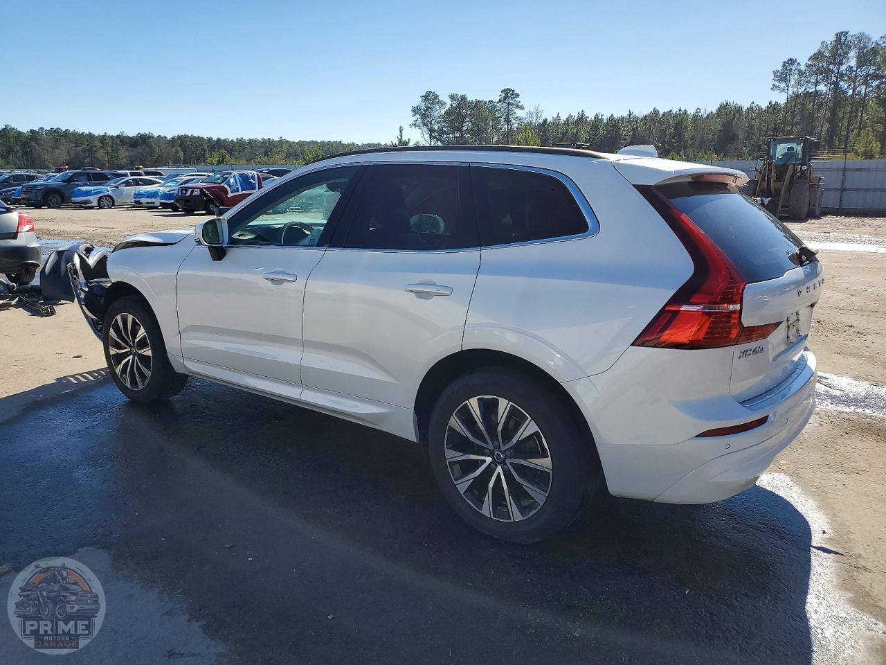2023 VOLVO XC60 — фото 2