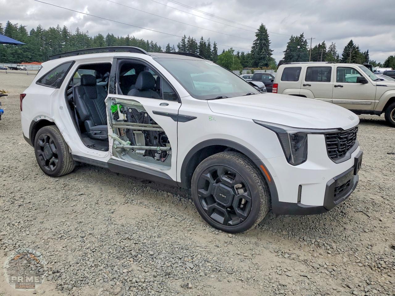 2024 KIA SORENTO — фото 4
