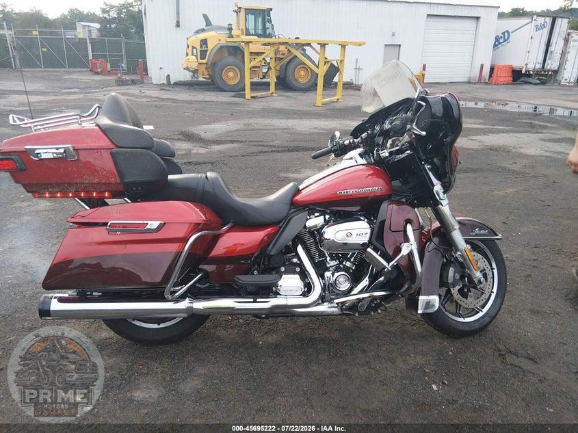 2018 HARLEY-DAVIDSON FLHTK (ULTRA LIMITED) ULTRA LIMITED — фото 12
