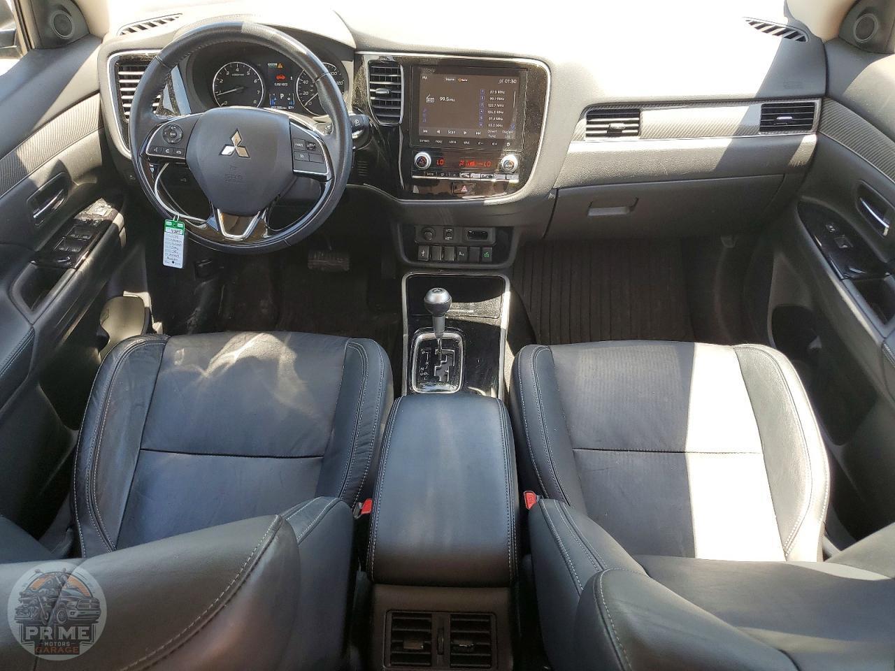 2020 MITSUBISHI OUTLANDER — фото 8