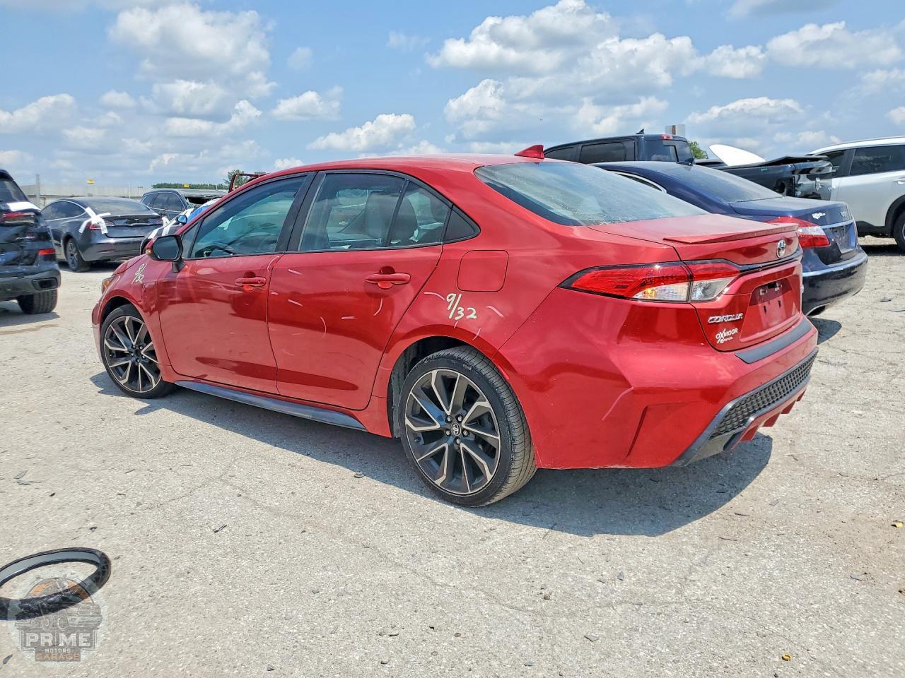 2020 TOYOTA COROLLA — фото 2