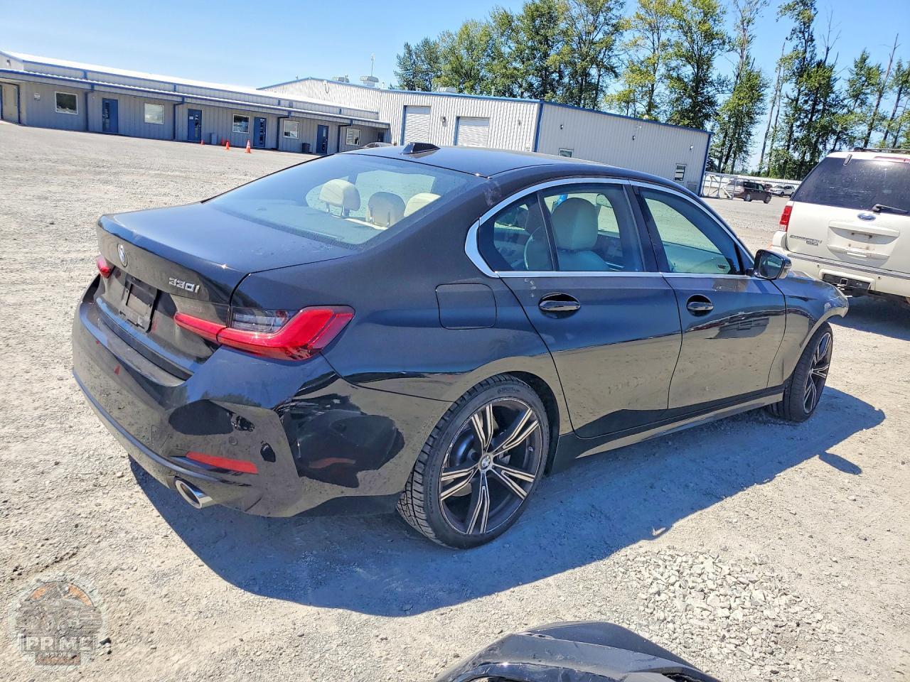 2024 BMW 3 SERIES — фото 3