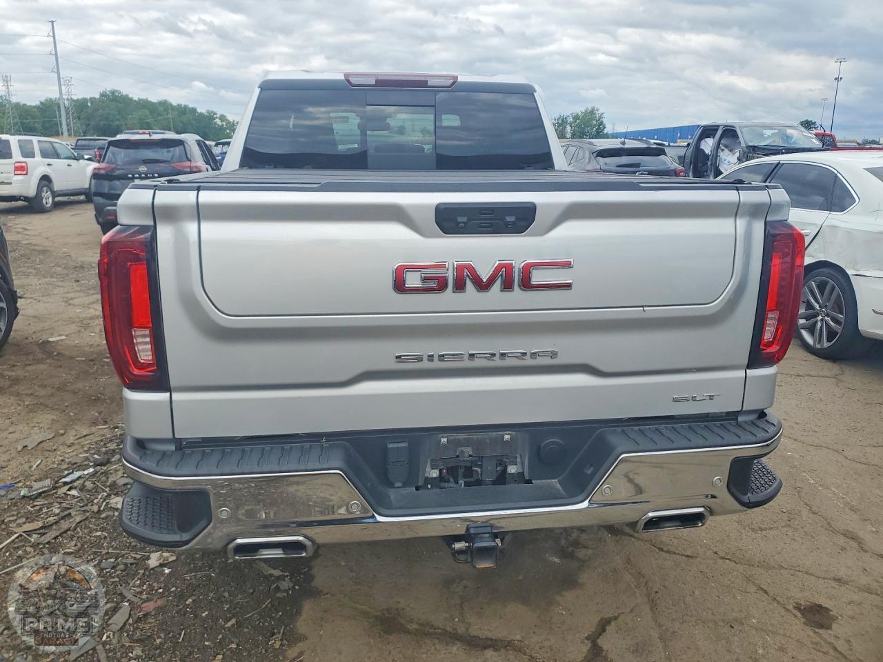 2022 GMC SIERRA — фото 6