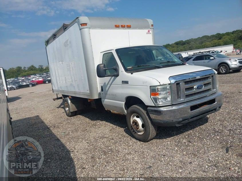 2012 FORD E-450 CUTAWAY — фото 1