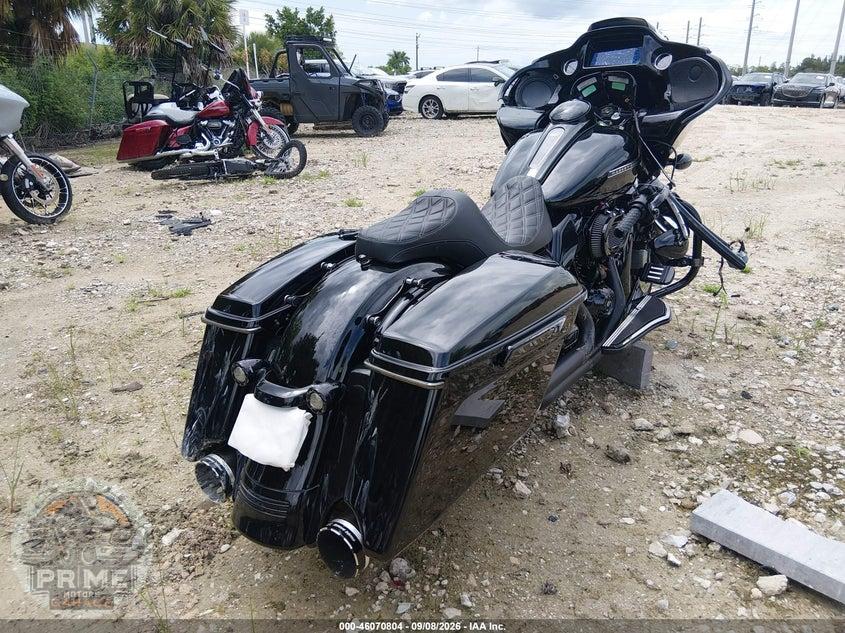 2019 HARLEY-DAVIDSON FLTRXS (ROAD GLIDE SPECIAL) — фото 4