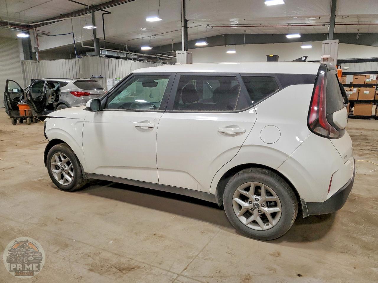 2025 KIA SOUL — фото 2