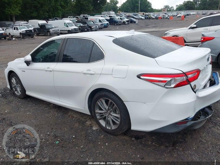 2018 TOYOTA CAMRY HYBRID LE — фото 3