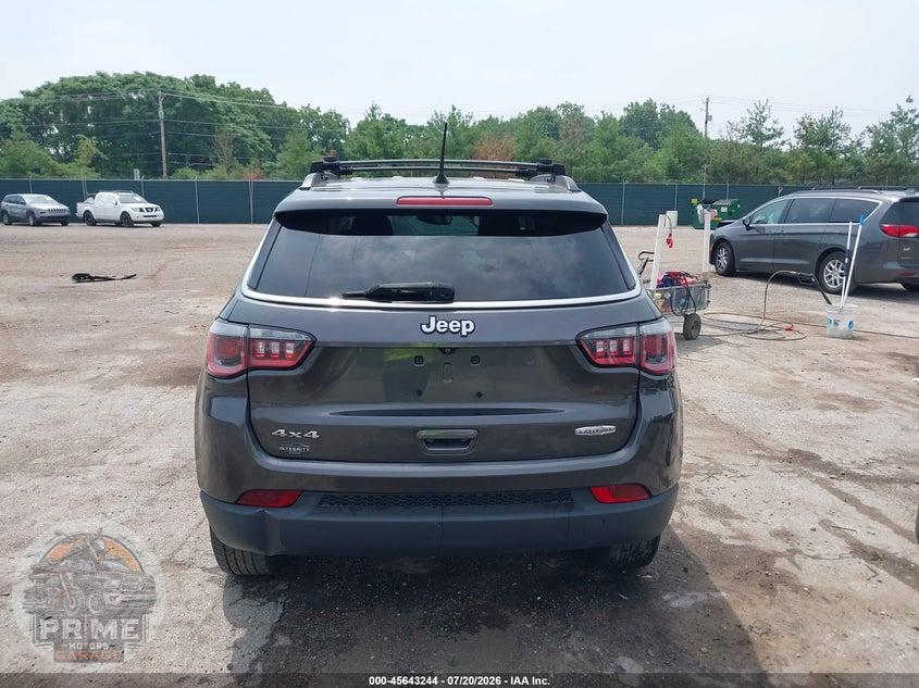 2017 JEEP COMPASS LATITUDE — фото 17