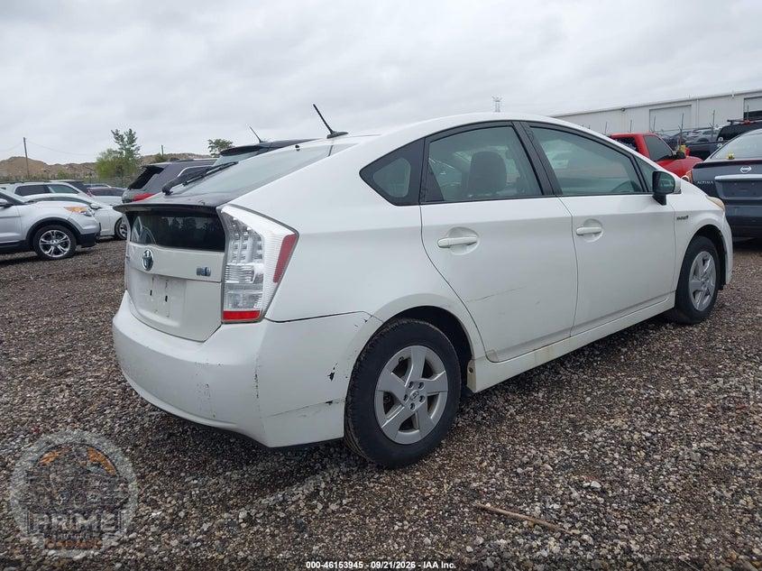 2011 TOYOTA PRIUS TWO — фото 4