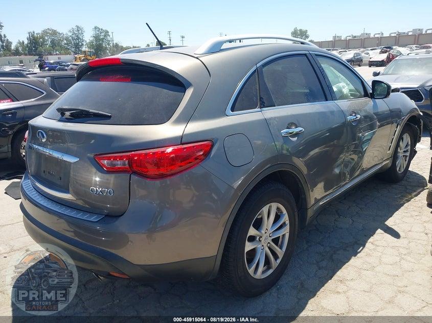 2015 INFINITI QX70 — фото 4