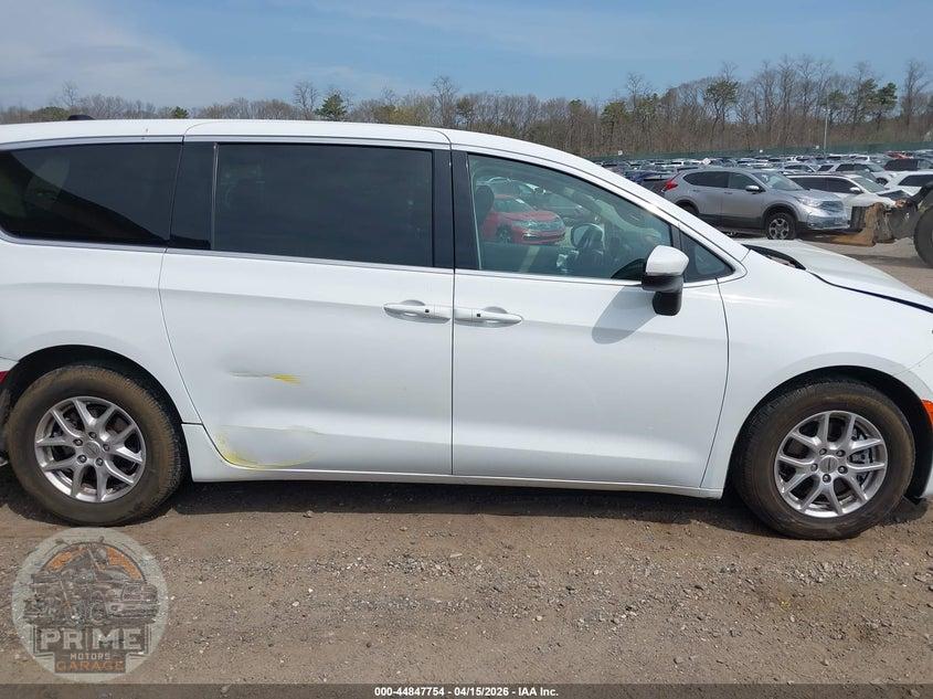 2023 CHRYSLER PACIFICA TOURING L — фото 13