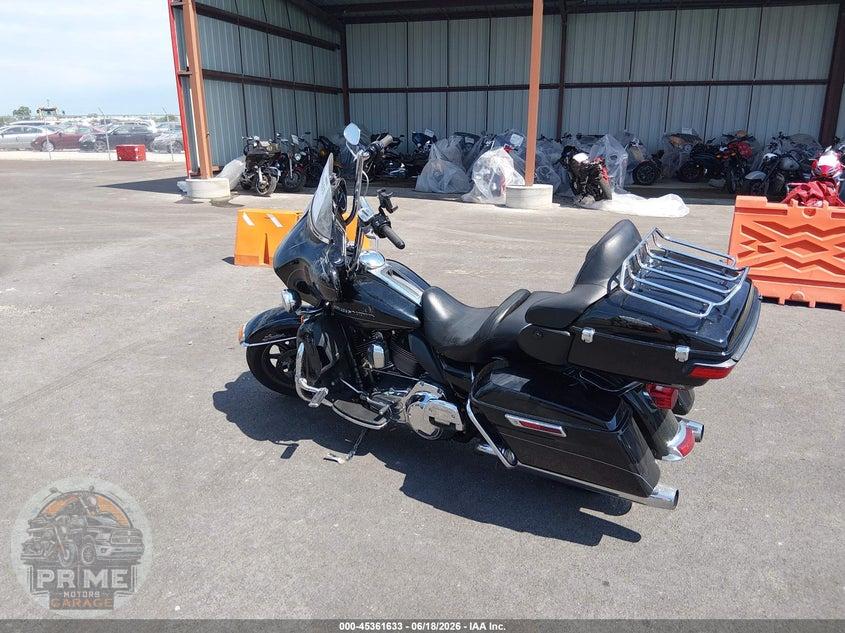 2015 HARLEY-DAVIDSON FLHTK (ULTRA LIMITED) ULTRA LIMITED — фото 13