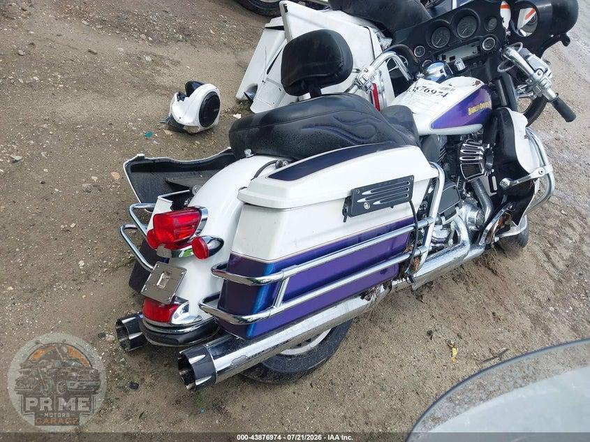 2010 HARLEY-DAVIDSON FLHTCU (ULTRA CLASSIC ELECTRA GLIDE) — фото 4