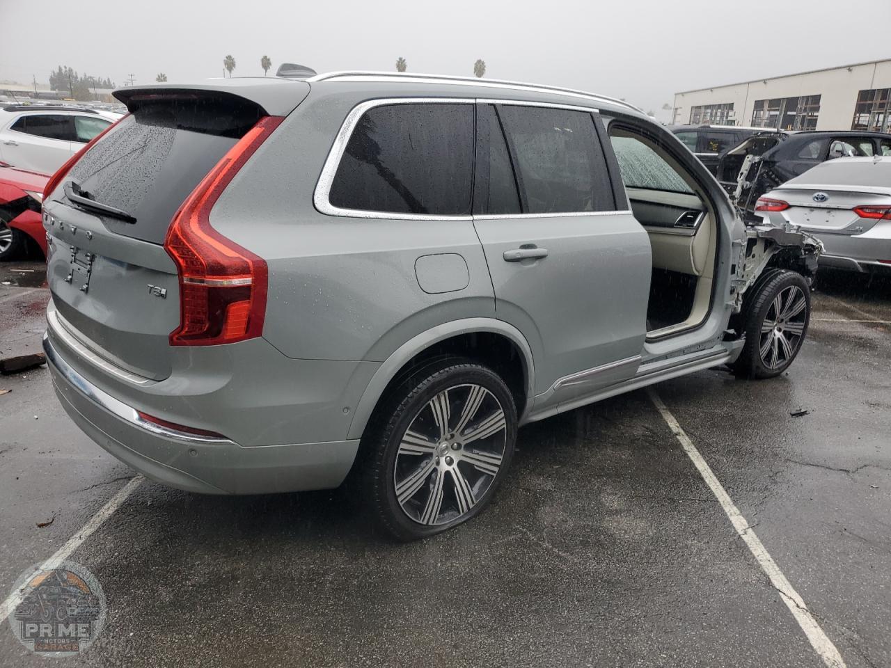 2025 VOLVO XC90 — фото 3