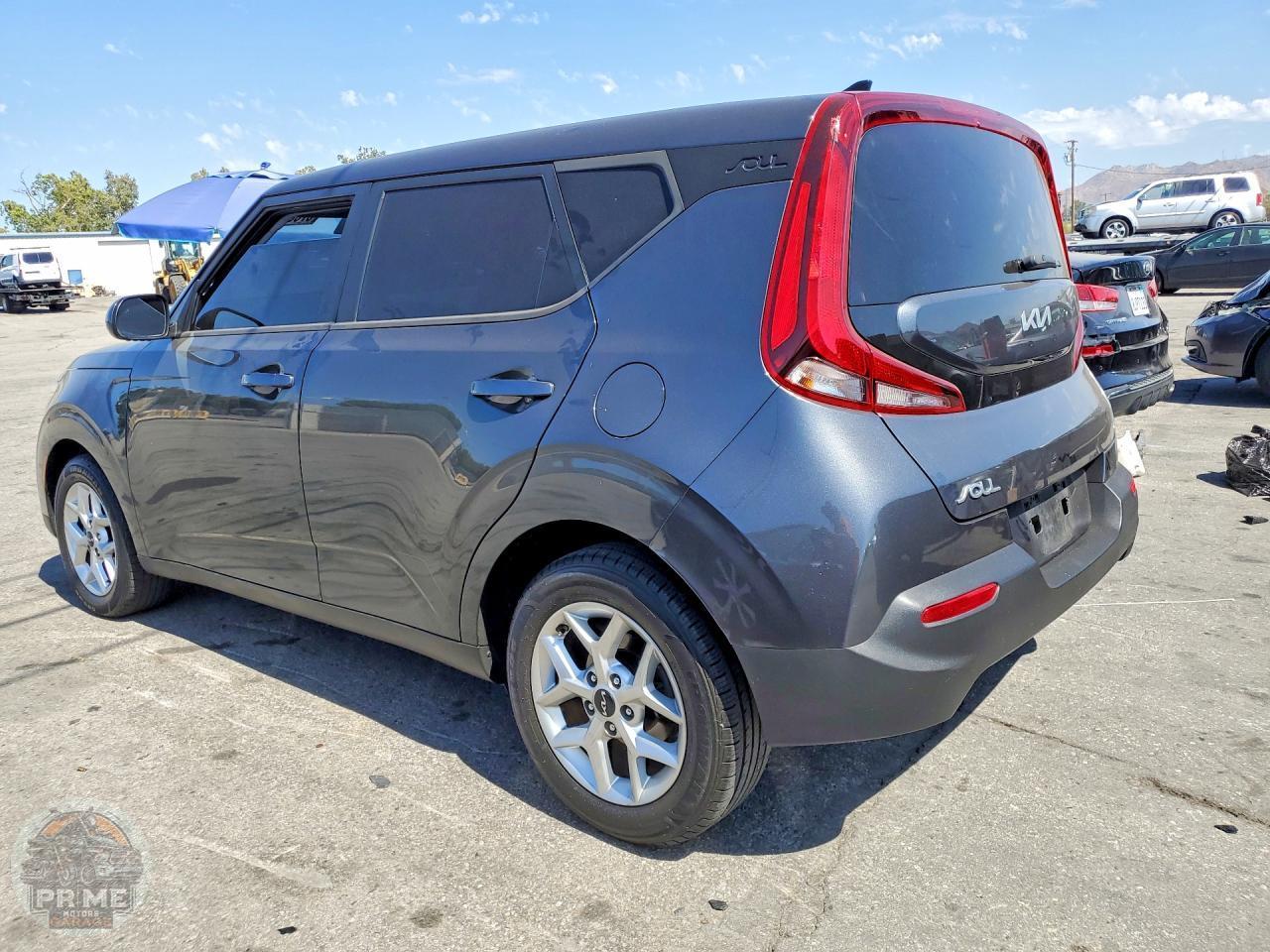 2022 KIA SOUL — фото 2