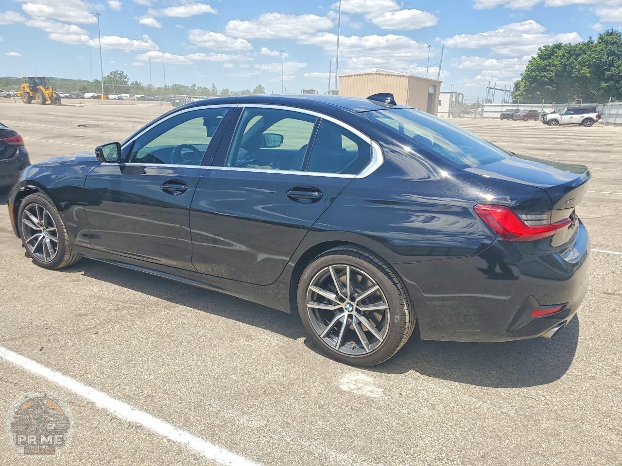 2020 BMW 3 SERIES — фото 2