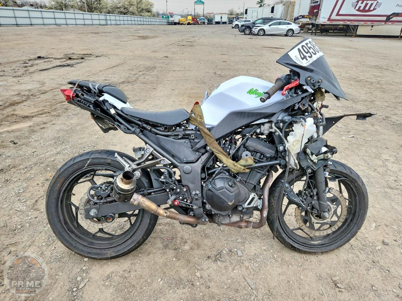 2015 KAWASAKI NINJA — фото 1