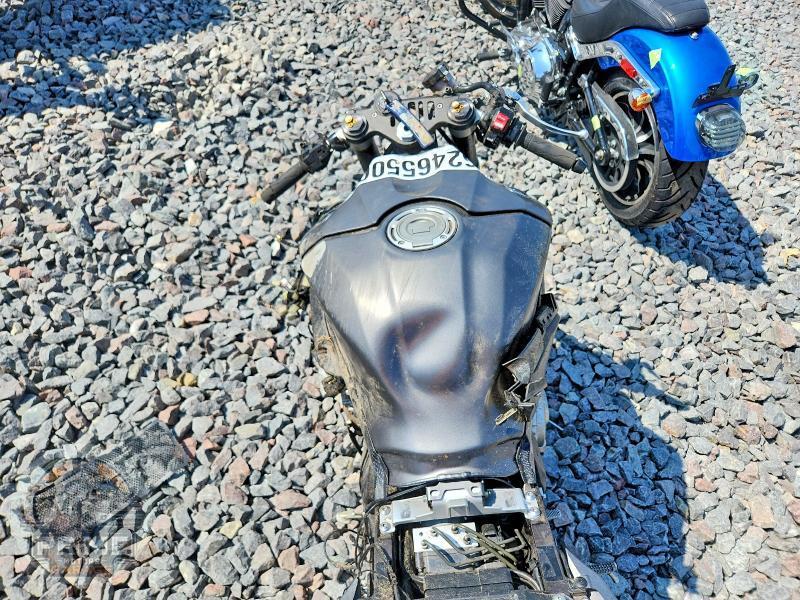 2016 YAMAHA YZFR1 — фото 6