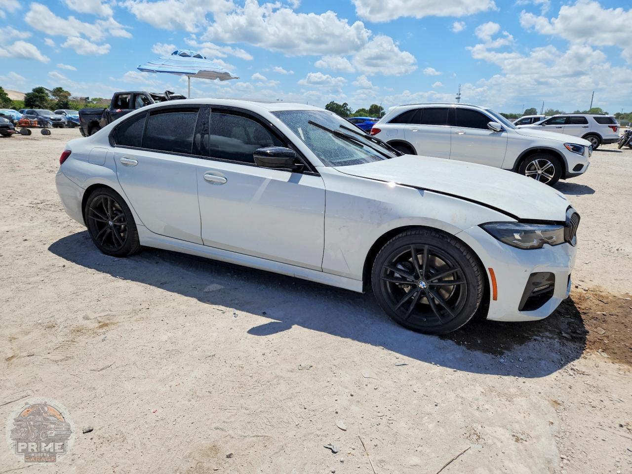 2022 BMW 3 SERIES — фото 4