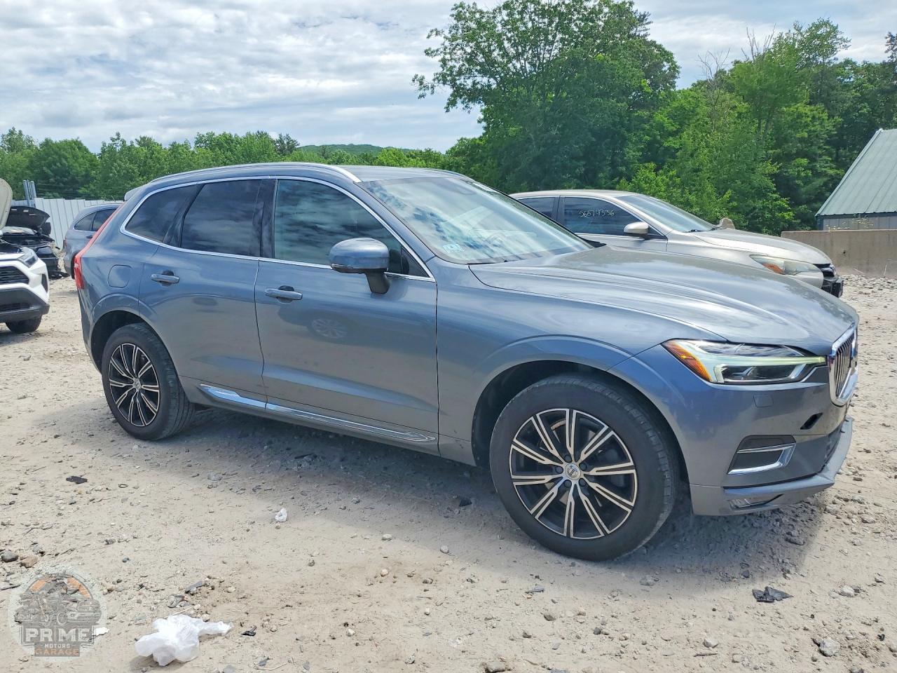 2020 VOLVO XC60 — фото 4