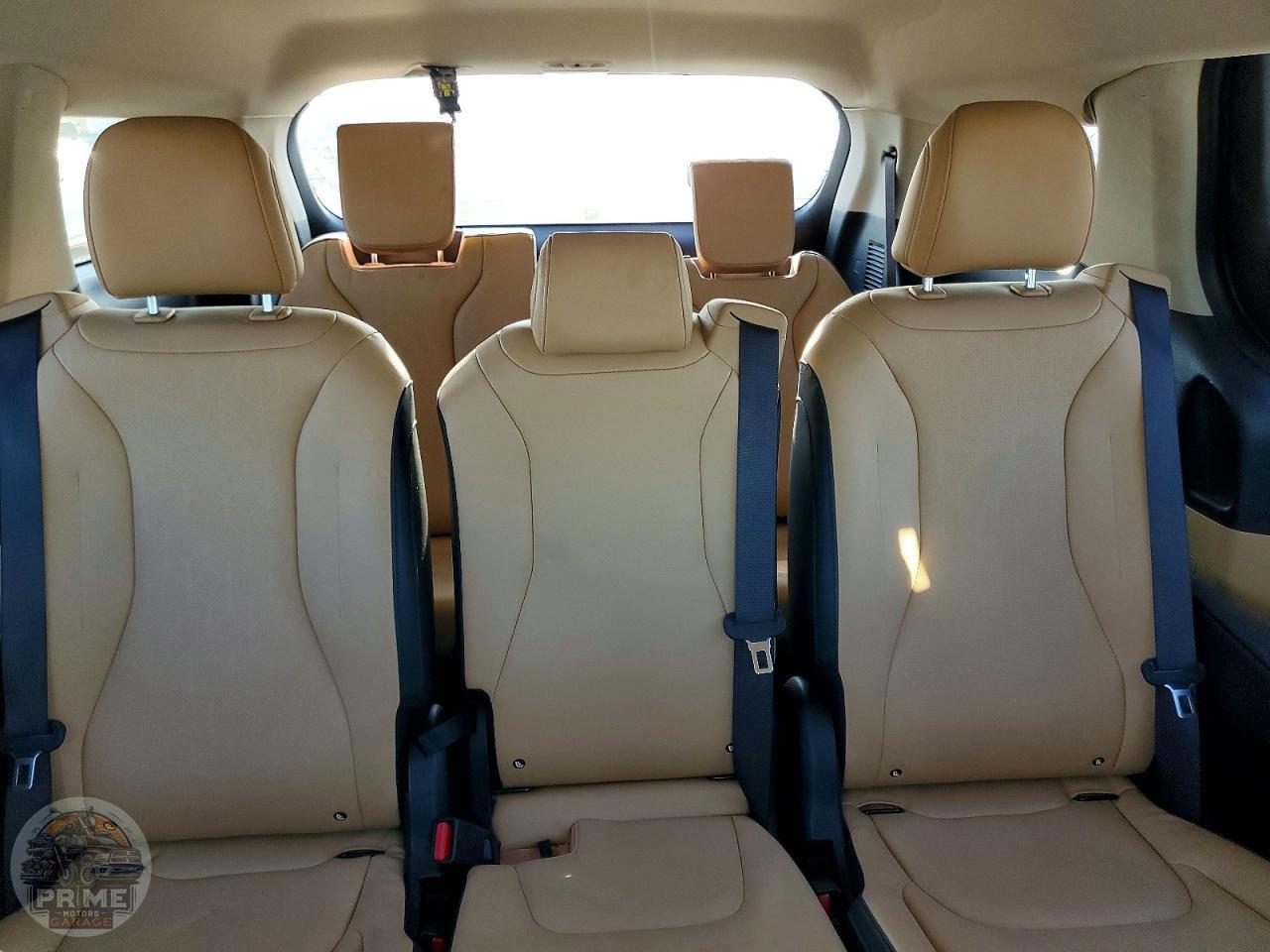 2024 KIA CARNIVAL — фото 10