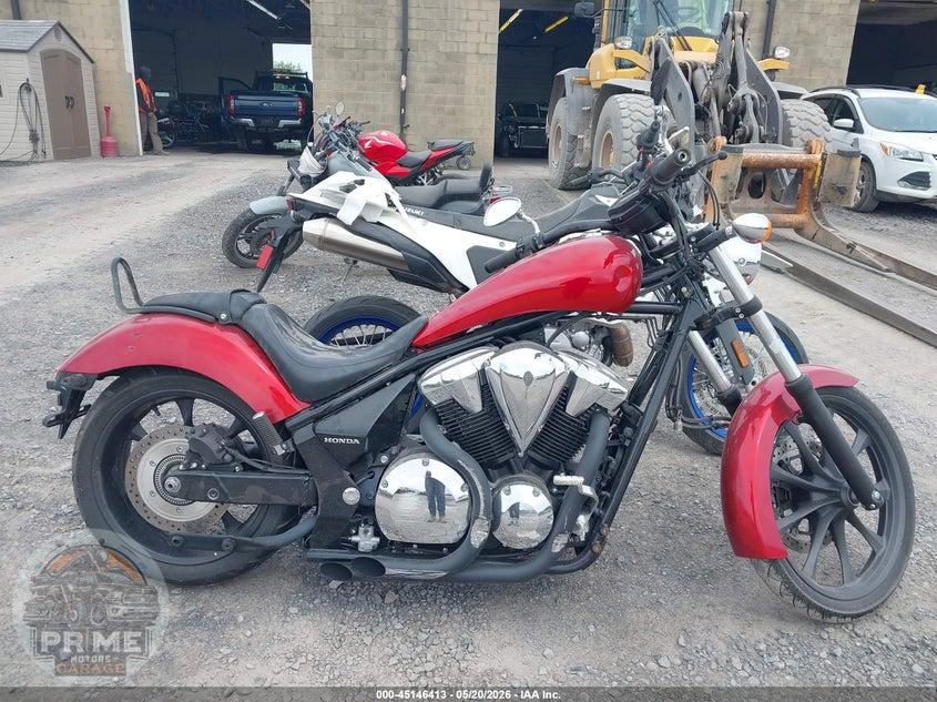 2017 HONDA VT1300 CXA — фото 12