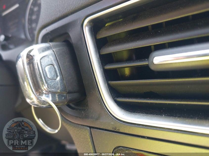 2014 AUDI Q5 2.0T PREMIUM — фото 11