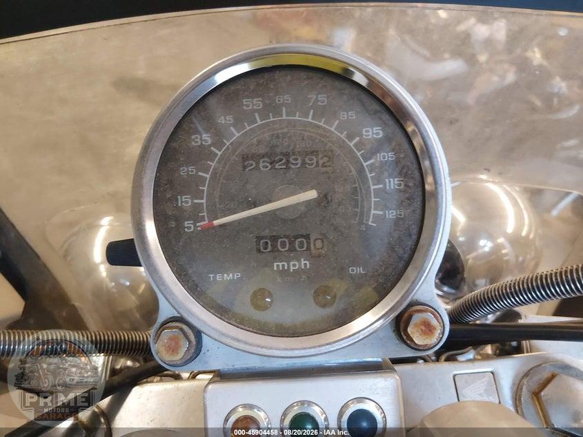 1995 HONDA VT1100 C — фото 7