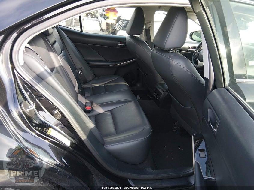 2015 LEXUS IS 250 — фото 8