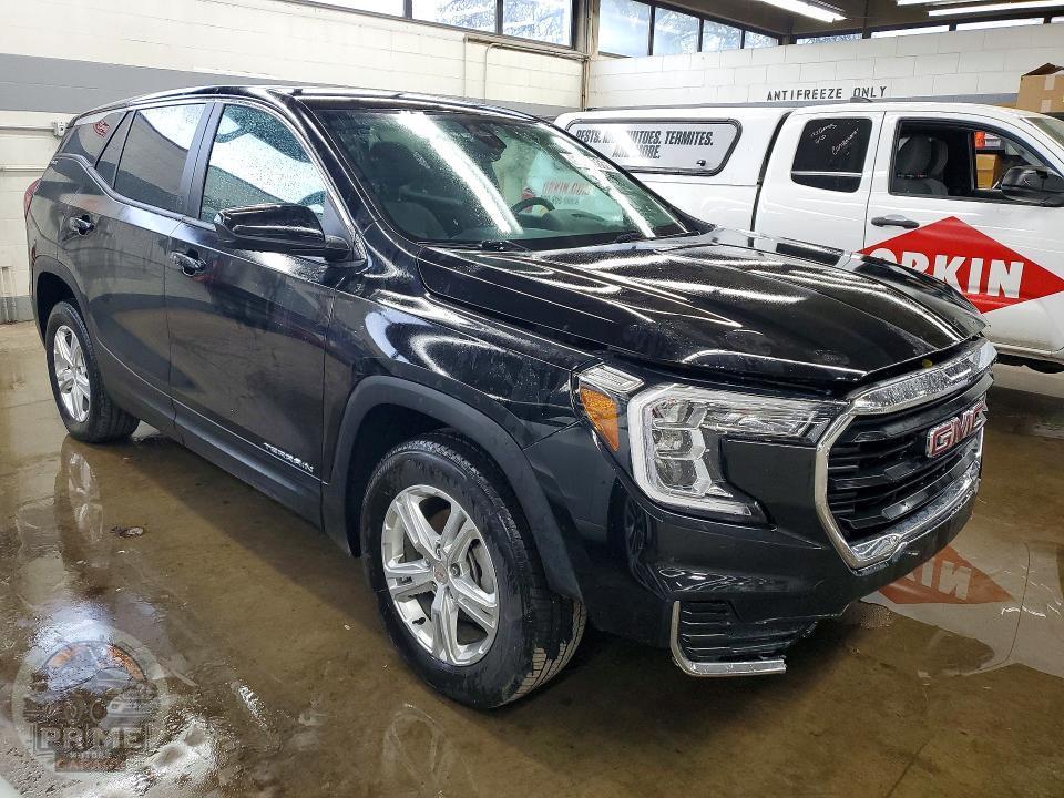 2022 GMC TERRAIN — фото 4