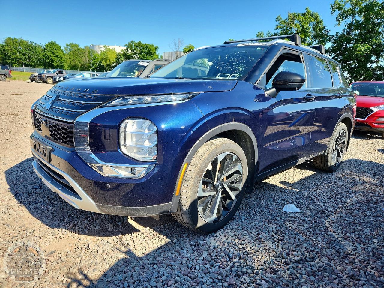 2022 MITSUBISHI OUTLANDER — фото 1