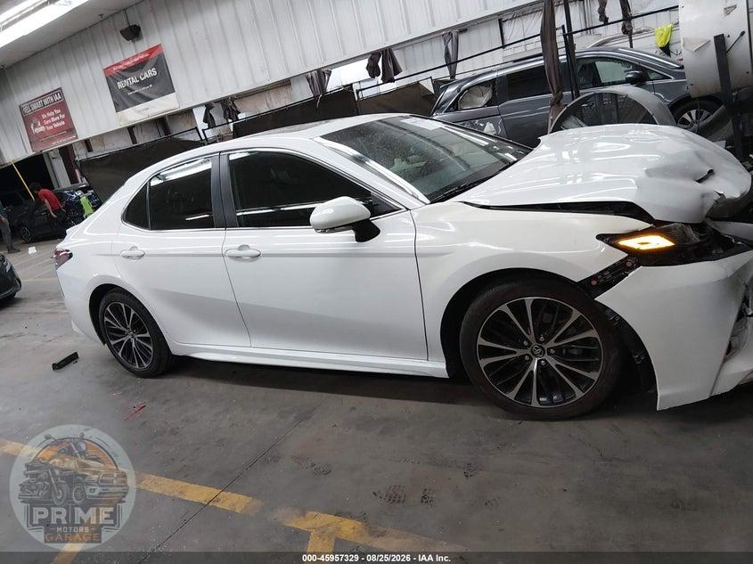 2019 TOYOTA CAMRY SE — фото 13